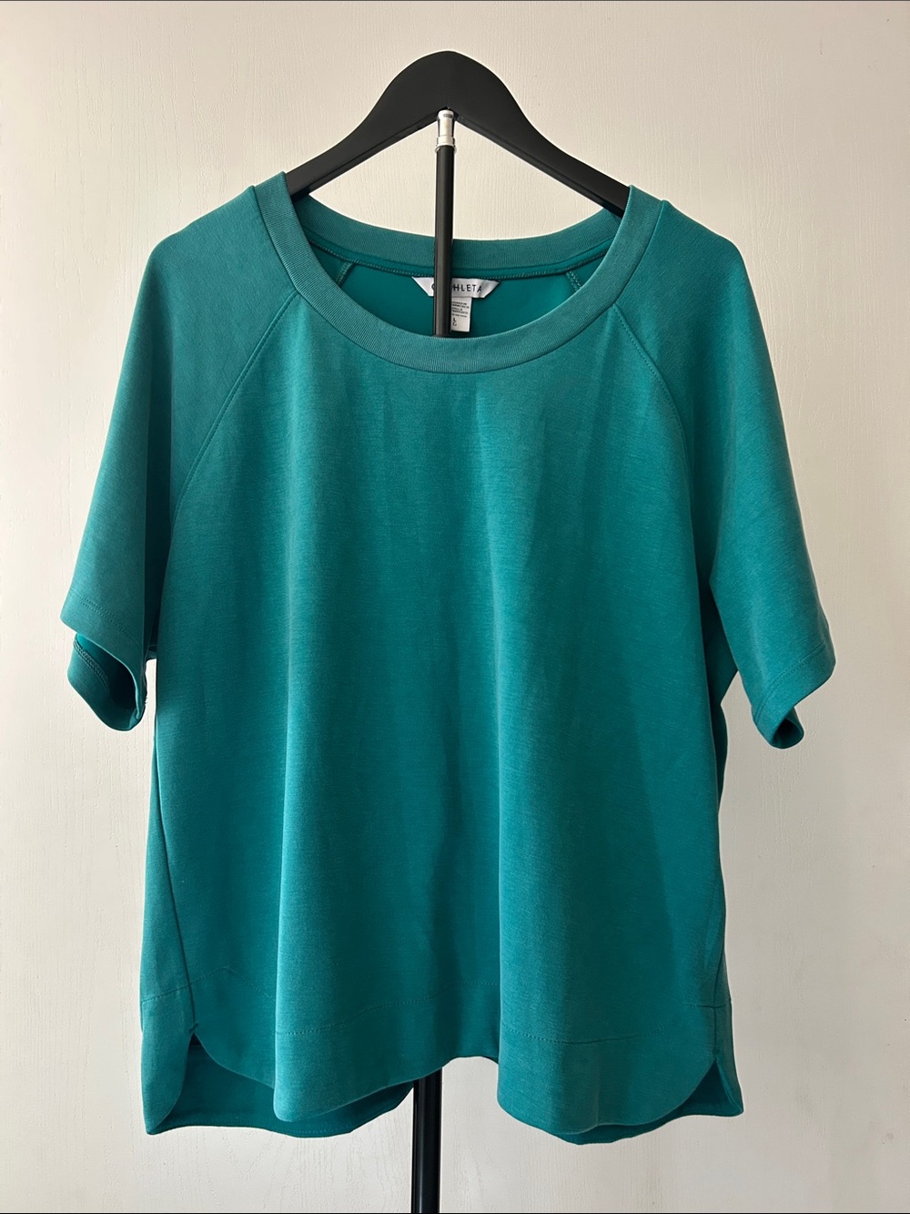 Athleta Seasoft Tee Tencel Modal Blend in Teal